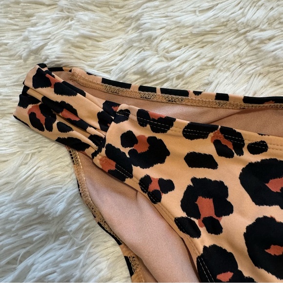 Xhilaration from Target brown & black leopard 🐆 patterned Bikini 👙 XL - Picture 3 of 16